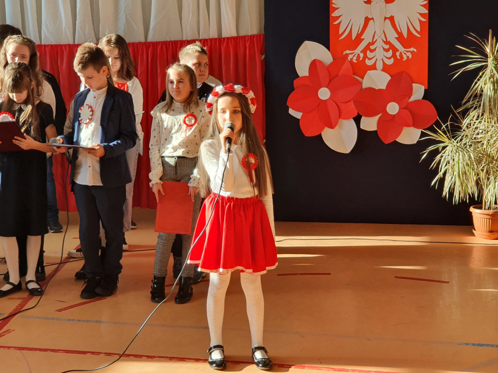 	SP im. A. A. Michelsona świętowała odzyskanie niepodległości