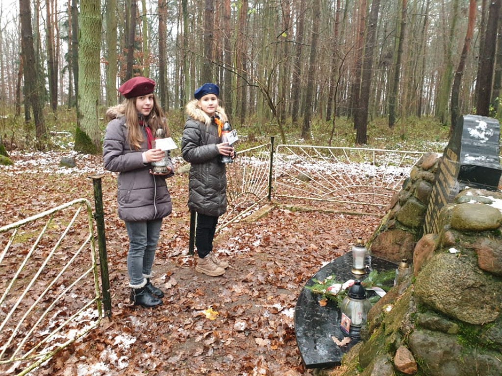 Harcerze uczcili pamięć pomordowanych Strzelnian