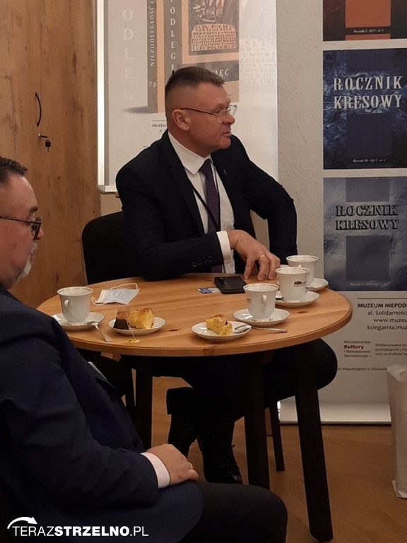 Burmistrz z wizytą w Muzeum Powstania Warszawskiego