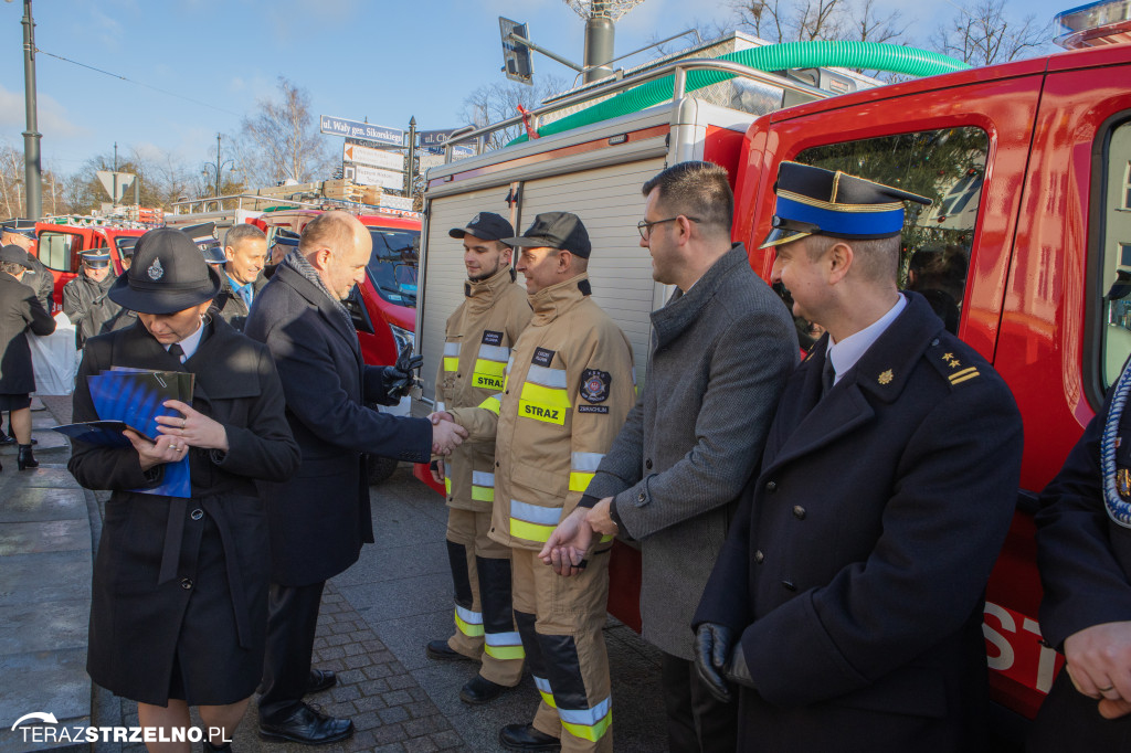 Samochody strażackie trafiły do jednostek m.in. powiatu mogileńskiego