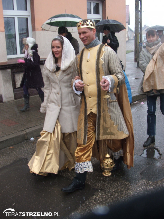 Uroczystość Trzech Króli w Strzelnie, w 2013 r. - poznajecie się?