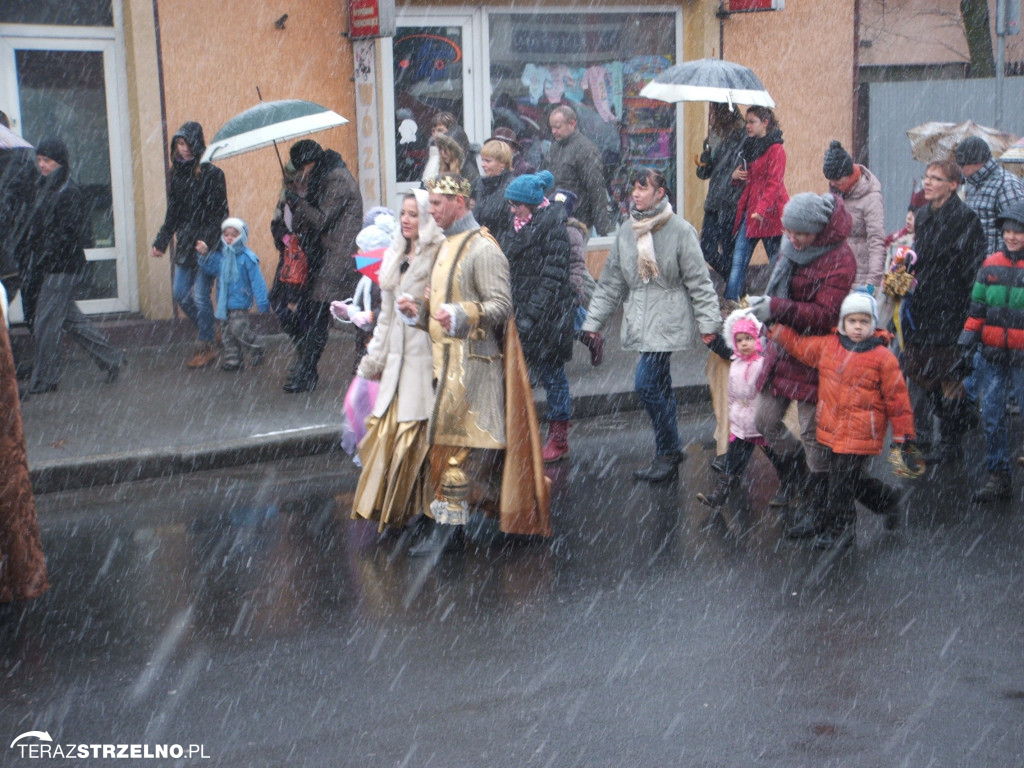 Uroczystość Trzech Króli w Strzelnie, w 2013 r. - poznajecie się?