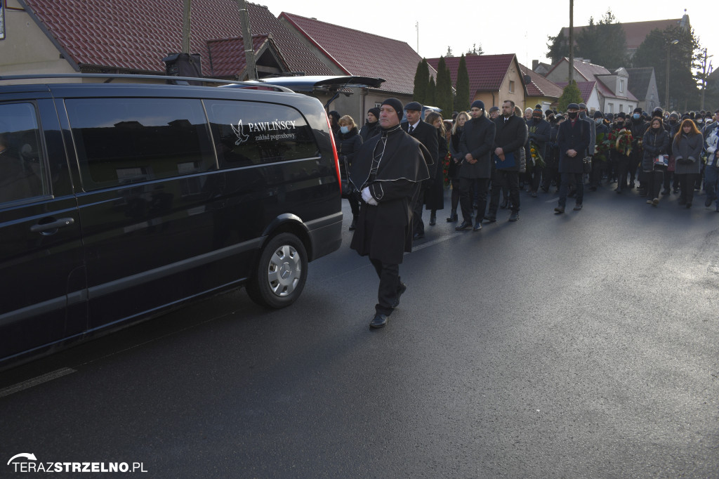 Uroczystości pogrzebowe ks. kan. Ottona Szymków w Łopiennie