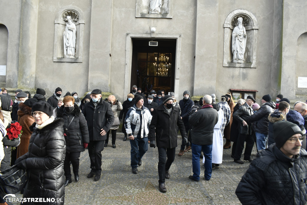 Uroczystości pogrzebowe ks. kan. Ottona Szymków w Łopiennie