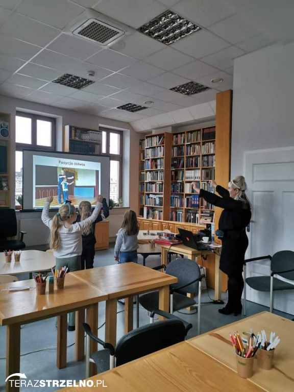 Zimowe ferie z biblioteką w Strzelnie