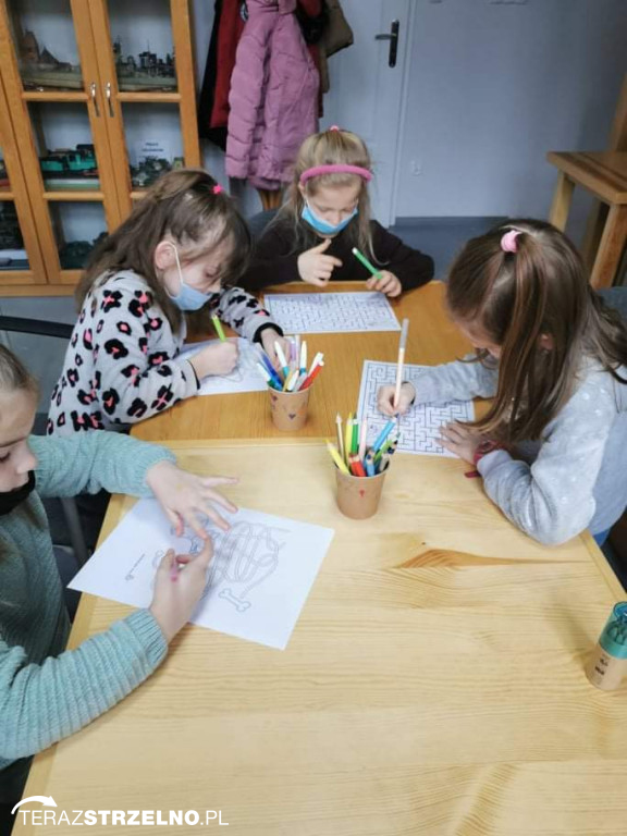 Zimowe ferie z biblioteką w Strzelnie