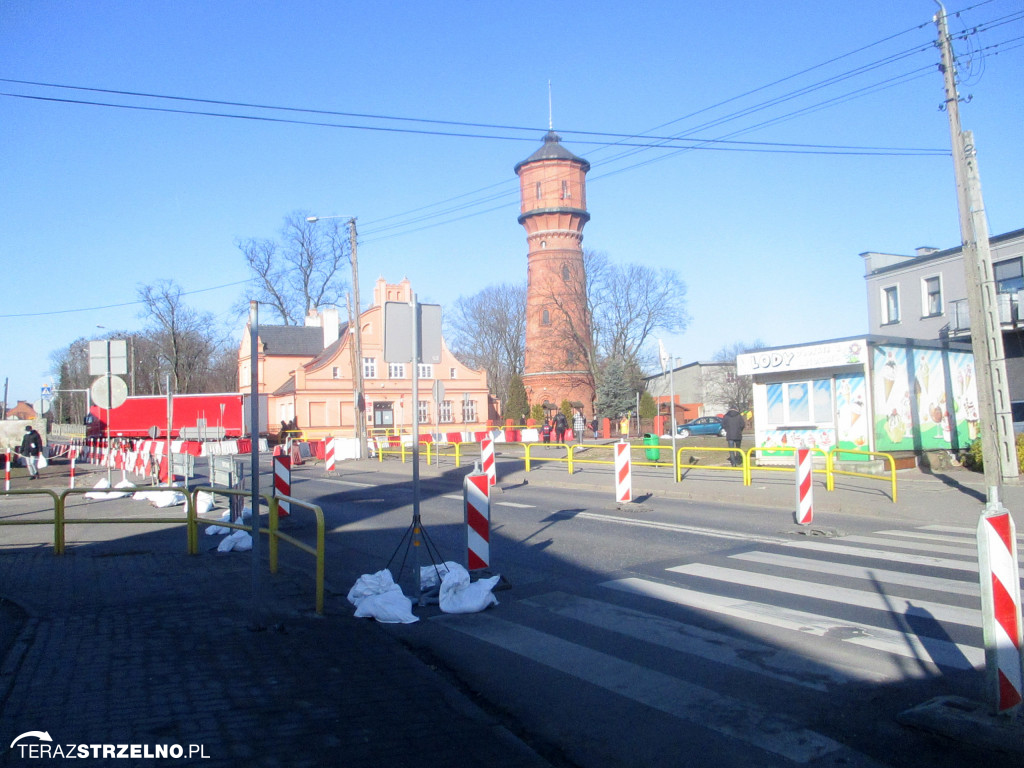 Pierwszy dzień budowy rond za nami