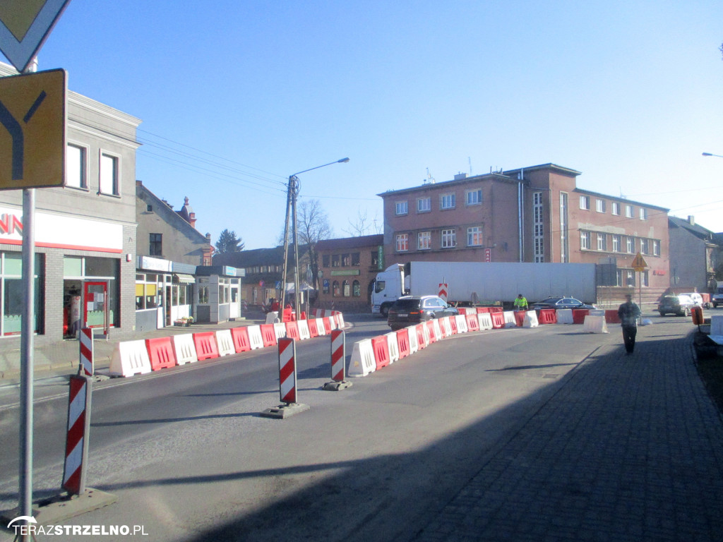 Pierwszy dzień budowy rond za nami