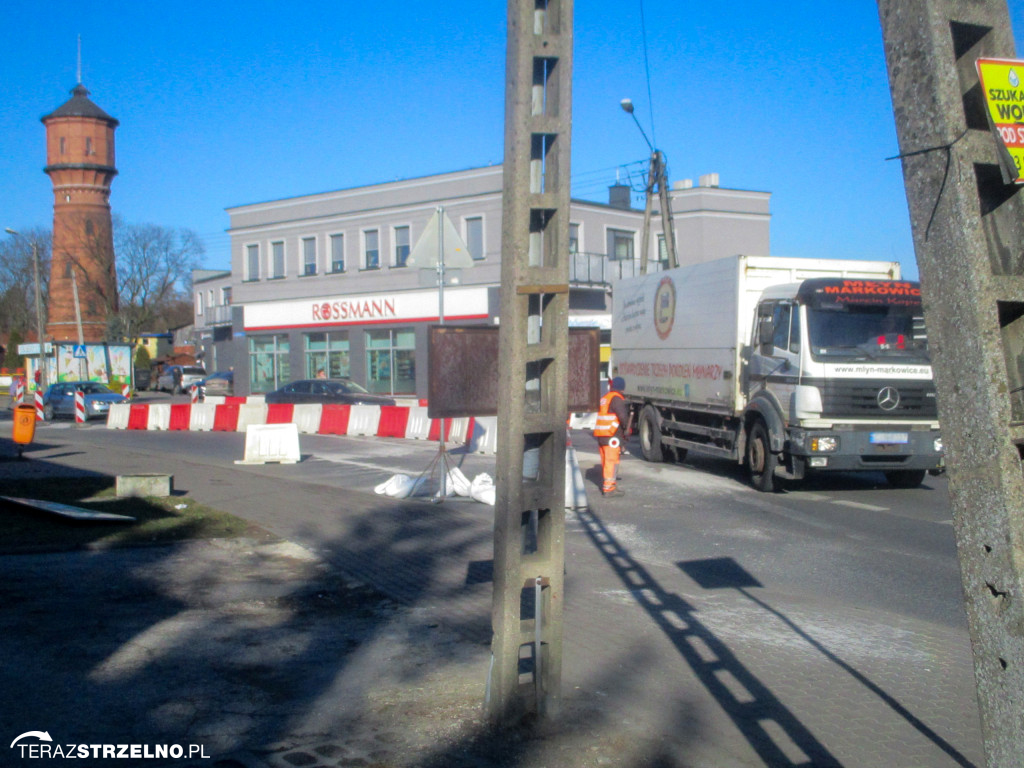 Pierwszy dzień budowy rond za nami