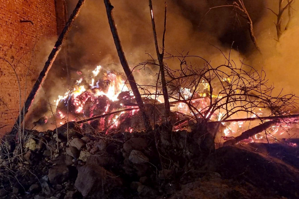 Pożar budynku gospodarczego w Bronisławiu.