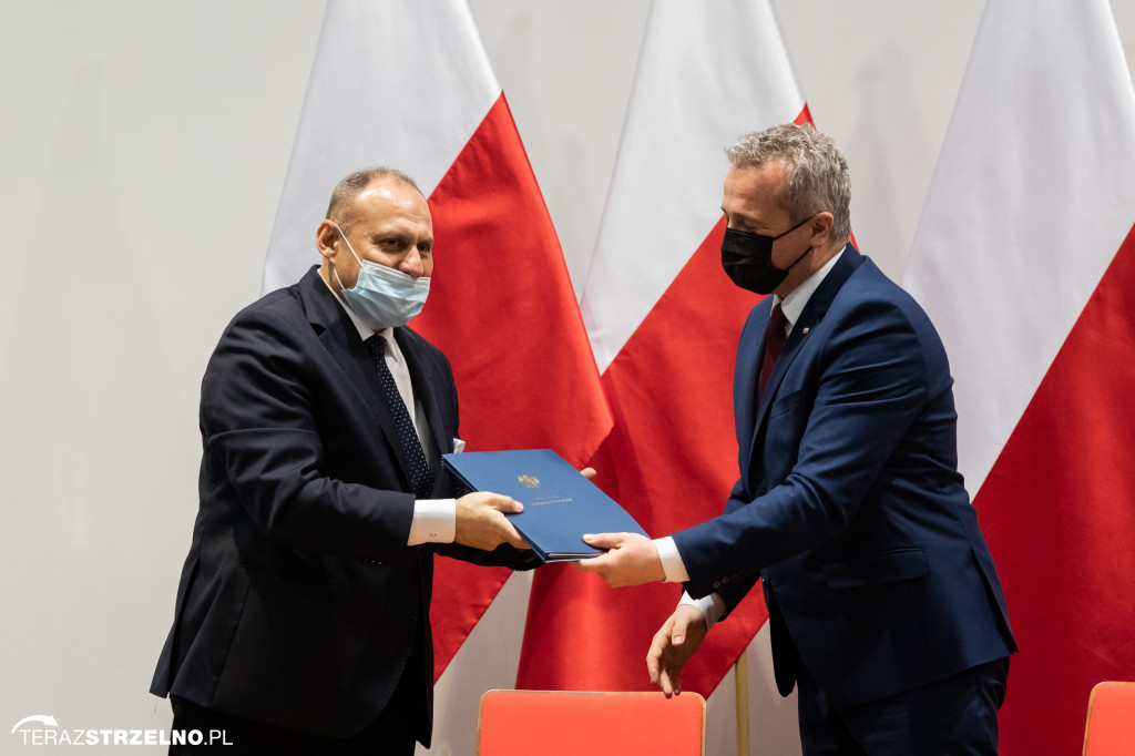Szpital w Mogilnie z dotacją. Wojewoda podpisał umowę