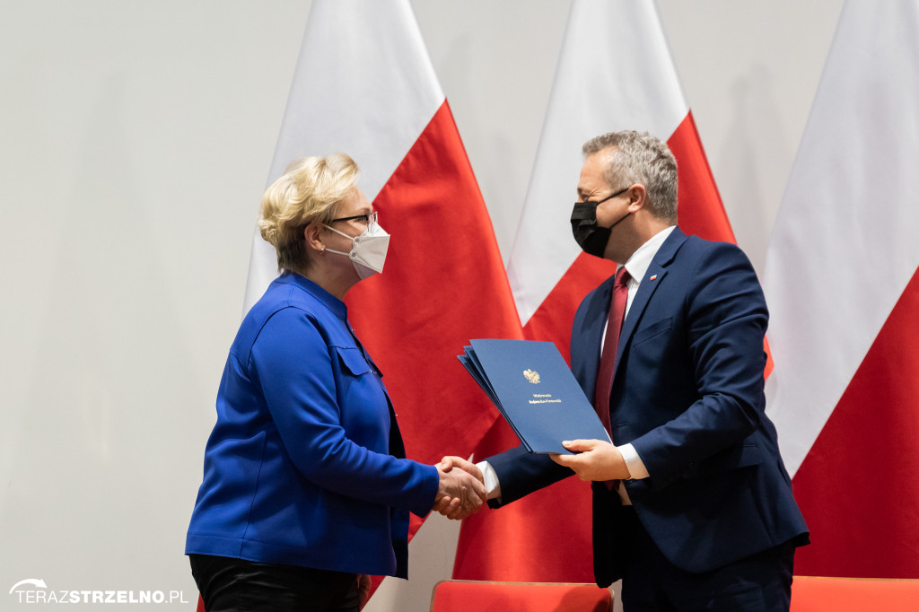 Szpital w Mogilnie z dotacją. Wojewoda podpisał umowę