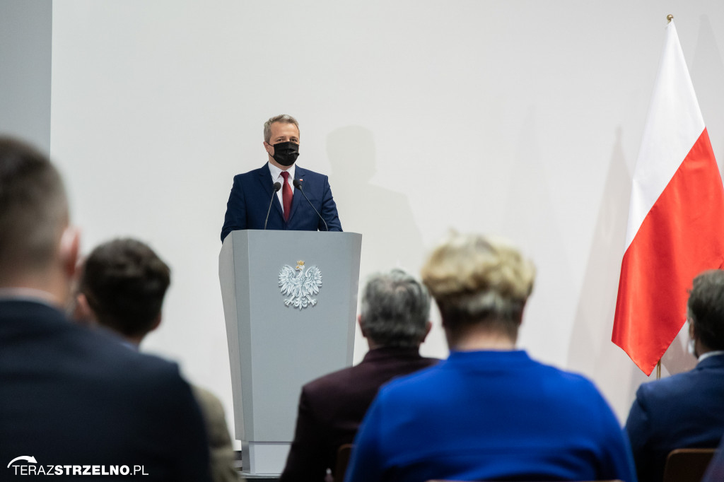 Szpital w Mogilnie z dotacją. Wojewoda podpisał umowę