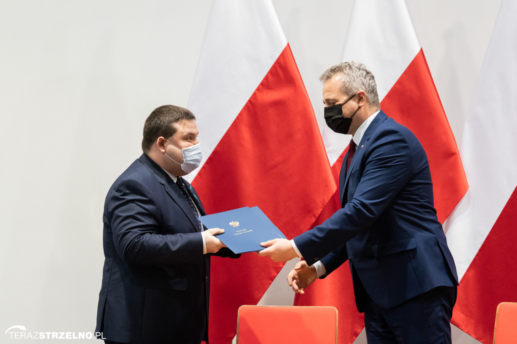 Szpital w Mogilnie z dotacją. Wojewoda podpisał umowę