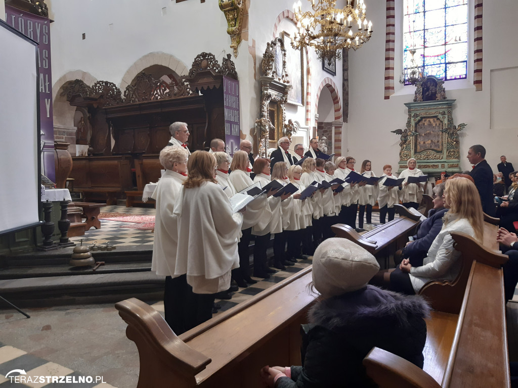 Promocja książki i koncert w Bazylice Św. Trójcy w Strzelnie