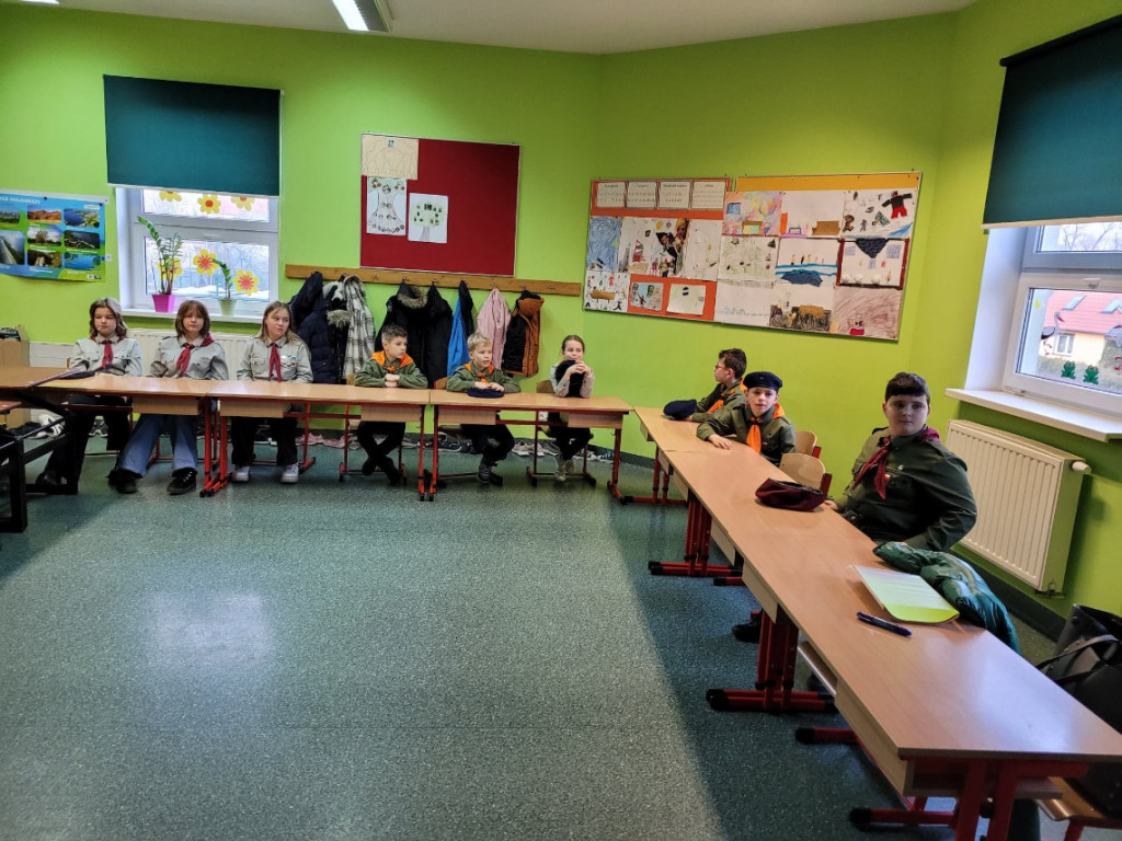 Zbiórka dla zuchów i harcerzy przygotowujących się do obietnicy i przyrzeczenia