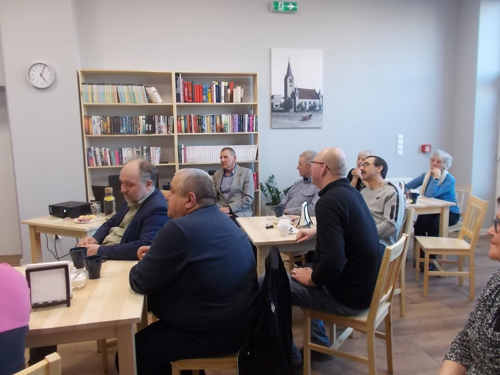 Spotkanie z Antonim Ścigaczem w Klubie Seniora w Strzelnie