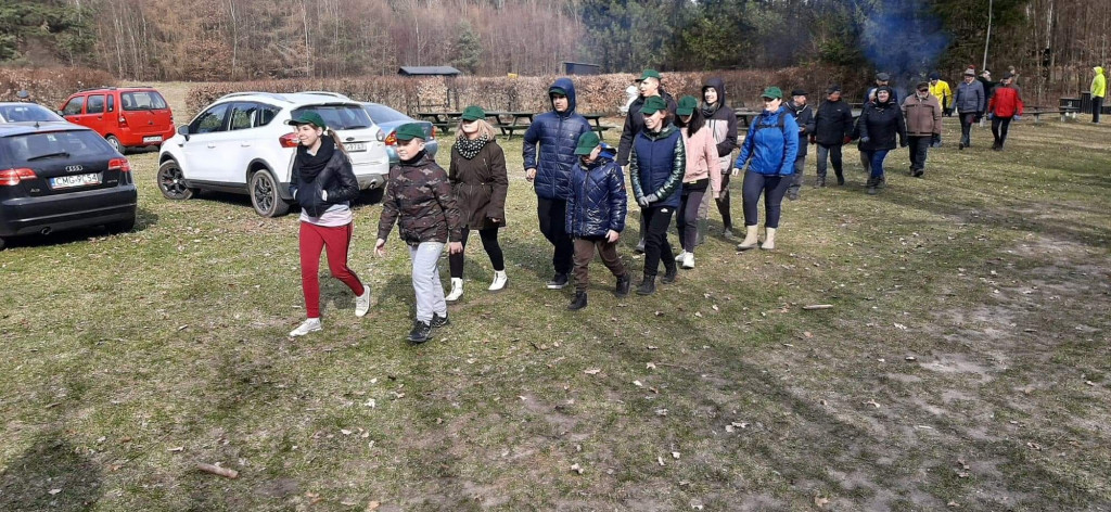 Dobrze wykorzystana sobota - sadzili las w Miradzu