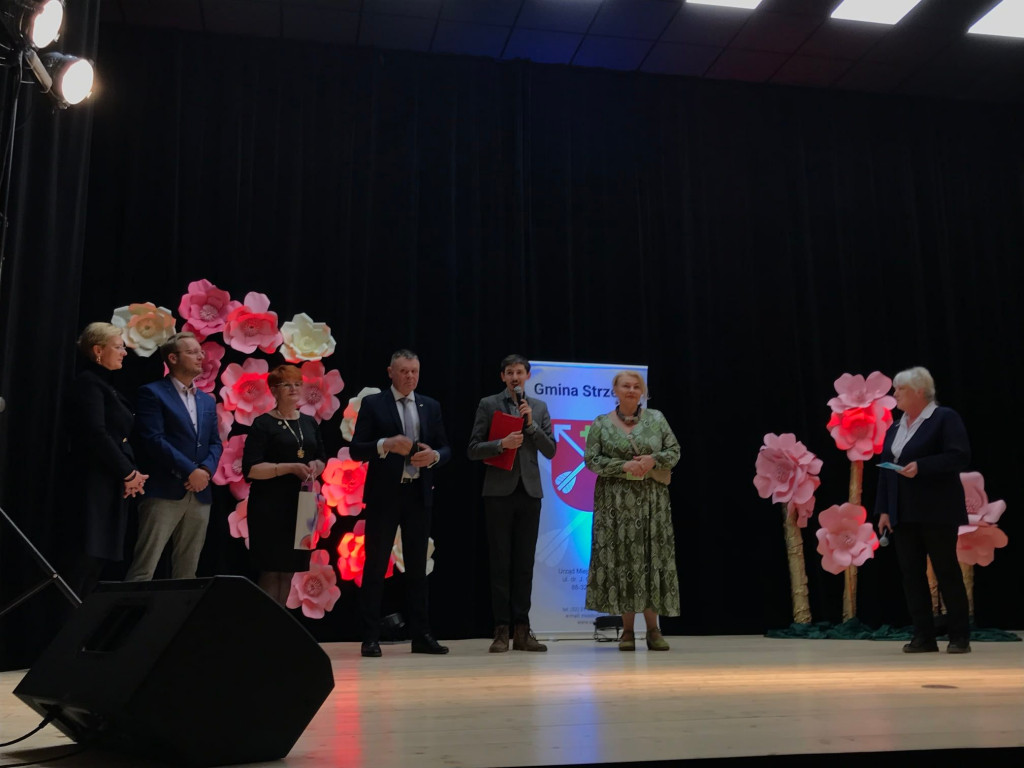 Fotorelacja z Koncertu Laureatów Gminnego Konkursu Recytatorskiego 