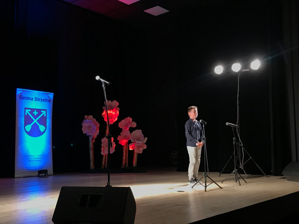 Fotorelacja z Koncertu Laureatów Gminnego Konkursu Recytatorskiego 