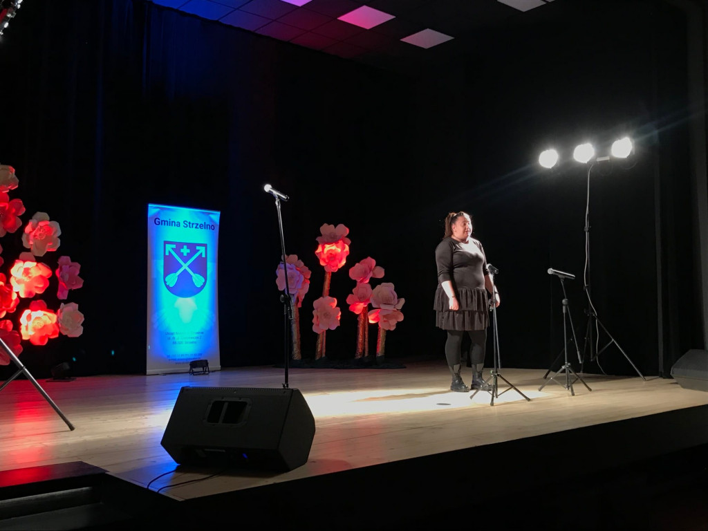Fotorelacja z Koncertu Laureatów Gminnego Konkursu Recytatorskiego 