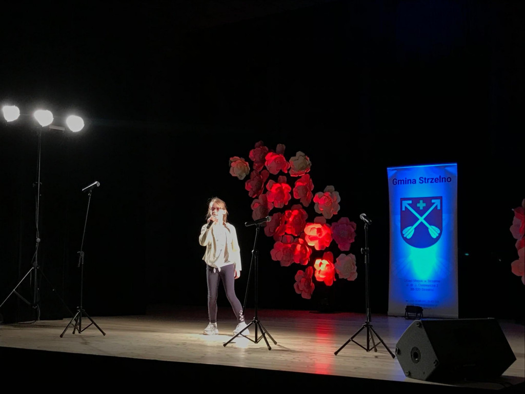 Fotorelacja z Koncertu Laureatów Gminnego Konkursu Recytatorskiego 