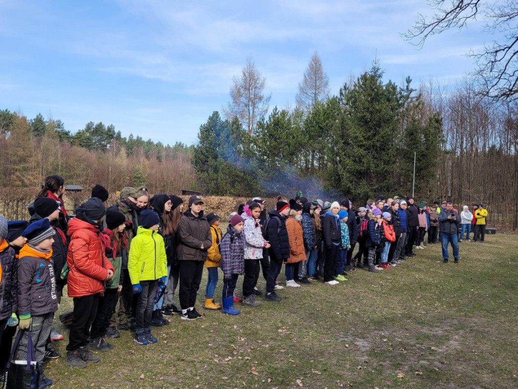 Dobrze wykorzystana sobota - sadzili las w Miradzu