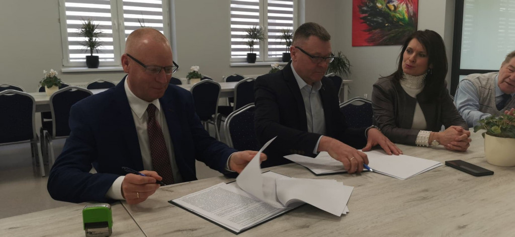 Podpisanie umowy na przebudowę ul. Kościuszki