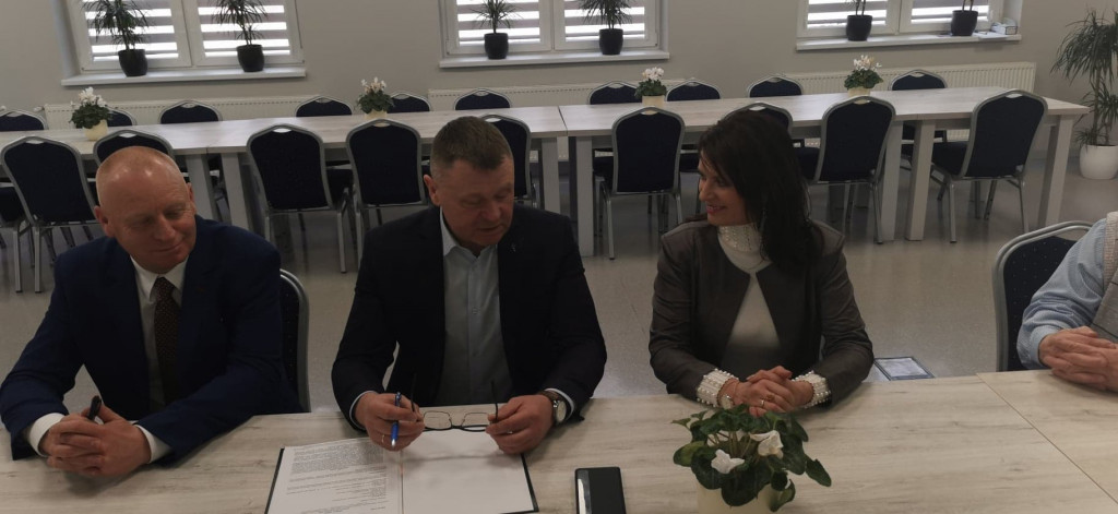 Podpisanie umowy na przebudowę ul. Kościuszki