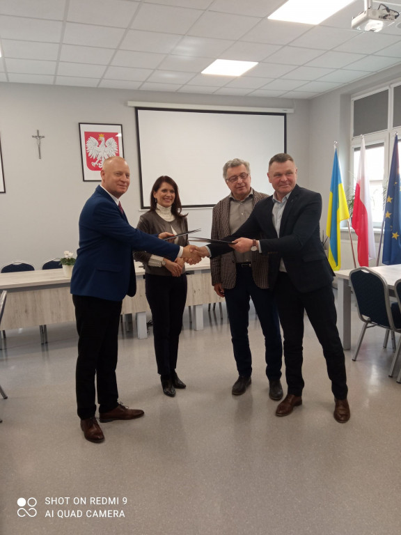 Podpisanie umowy na przebudowę ul. Kościuszki