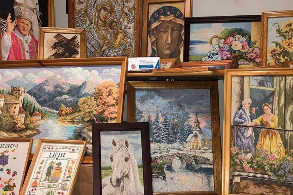 Piękne rękodzieła podopiecznych ŚDS na wystawie w Toruniu