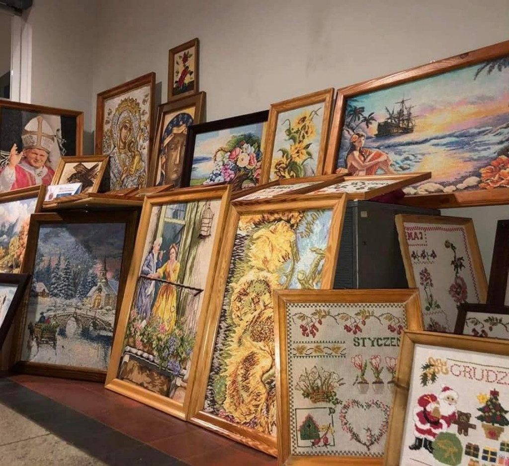 Piękne rękodzieła podopiecznych ŚDS na wystawie w Toruniu