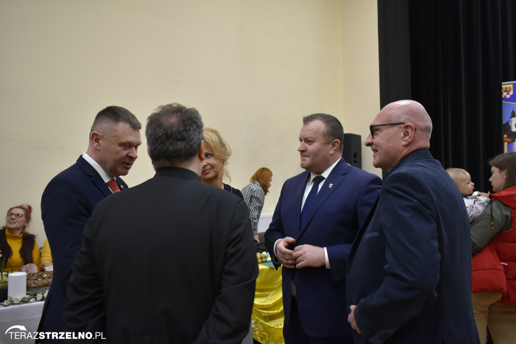 Niedziela Palmowa i Powiatowa Wystawa Stołów Wielkanocnych w Strzelnie