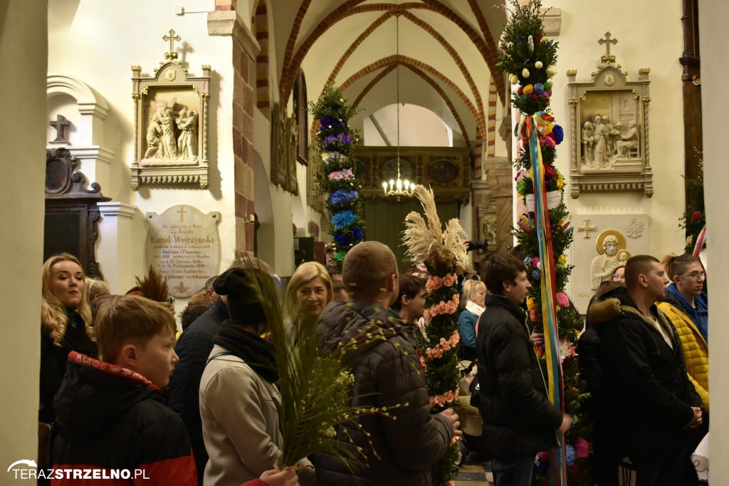 Niedziela Palmowa i Powiatowa Wystawa Stołów Wielkanocnych w Strzelnie
