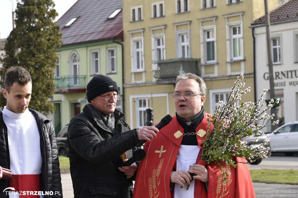 Niedziela Palmowa i Powiatowa Wystawa Stołów Wielkanocnych w Strzelnie