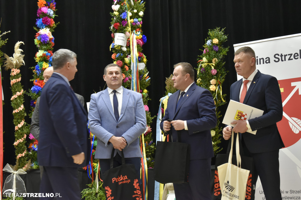 Niedziela Palmowa i Powiatowa Wystawa Stołów Wielkanocnych w Strzelnie