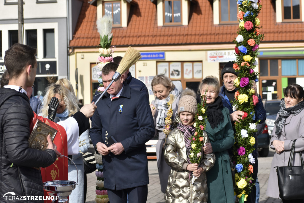 Niedziela Palmowa i Powiatowa Wystawa Stołów Wielkanocnych w Strzelnie