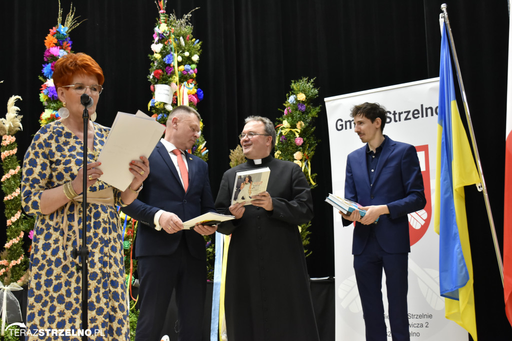 Niedziela Palmowa i Powiatowa Wystawa Stołów Wielkanocnych w Strzelnie