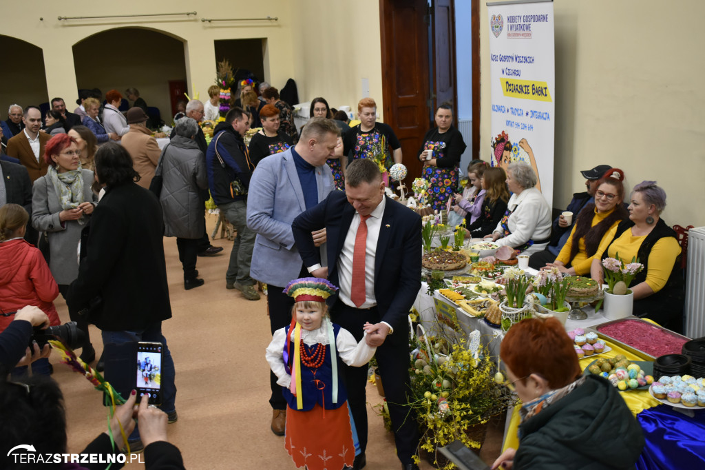 Niedziela Palmowa i Powiatowa Wystawa Stołów Wielkanocnych w Strzelnie