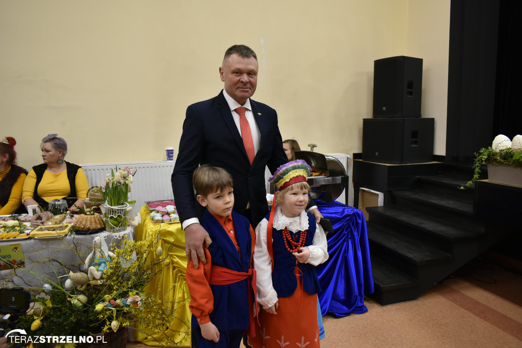 Niedziela Palmowa i Powiatowa Wystawa Stołów Wielkanocnych w Strzelnie