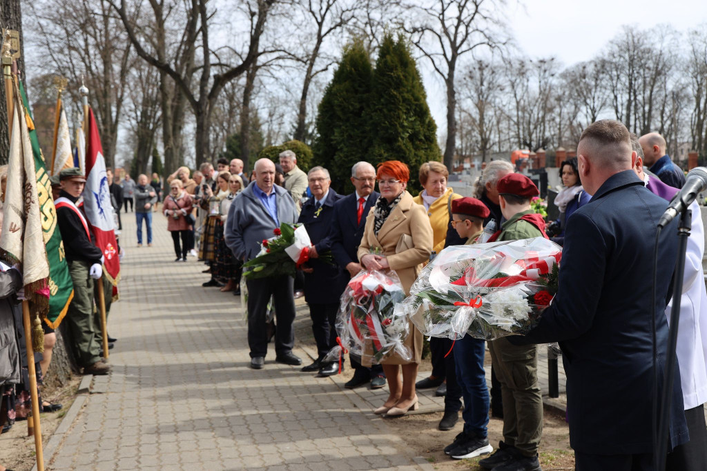 Upamiętniono ofiary katyńskiej zbrodni