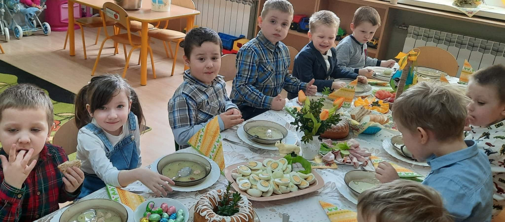 Przedszkolaki poznawały tradycje wielkanocne