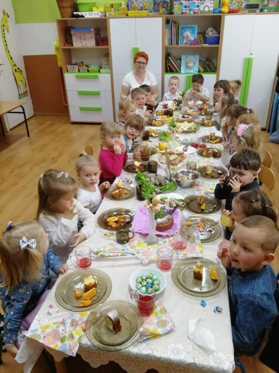 Przedszkolaki poznawały tradycje wielkanocne