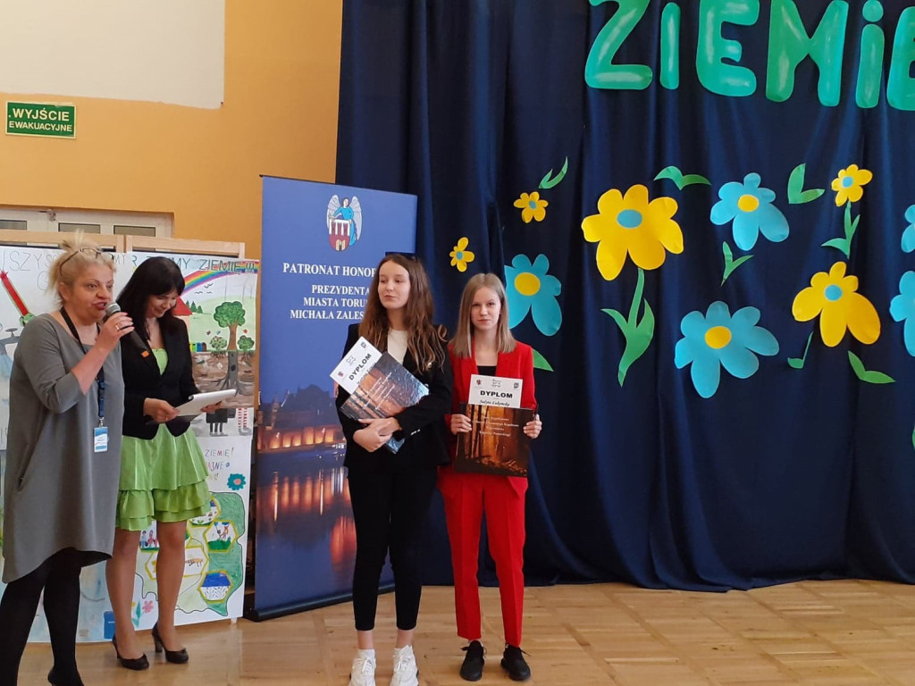 Sukces uczennic z ZSP im. A. A. Michelsona w Strzelnie