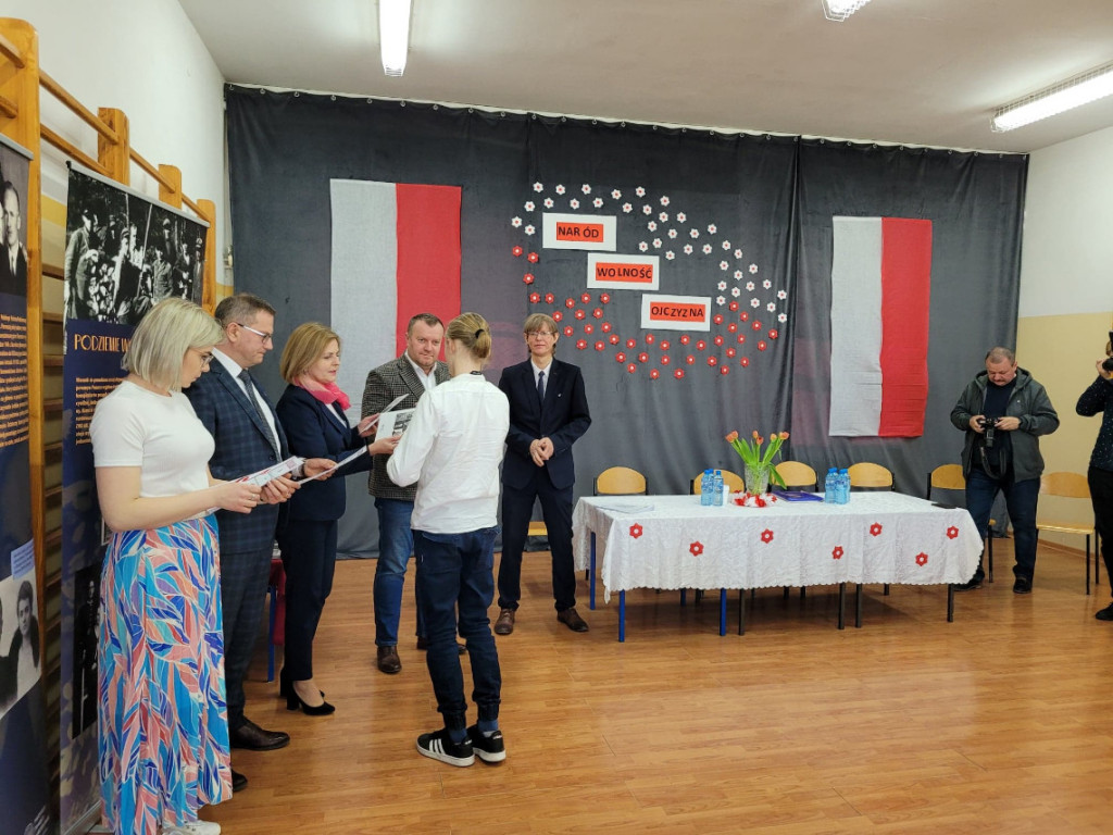 Powiatowy Konkurs Historyczny \