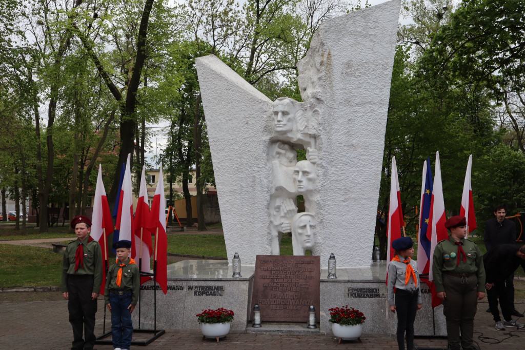 77. rocznica wyzwolenia spod okupacji niemieckiej - galeria fot
