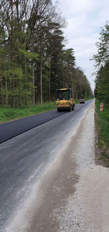 Trwa modernizacja drogi Strzelno - Wójcin