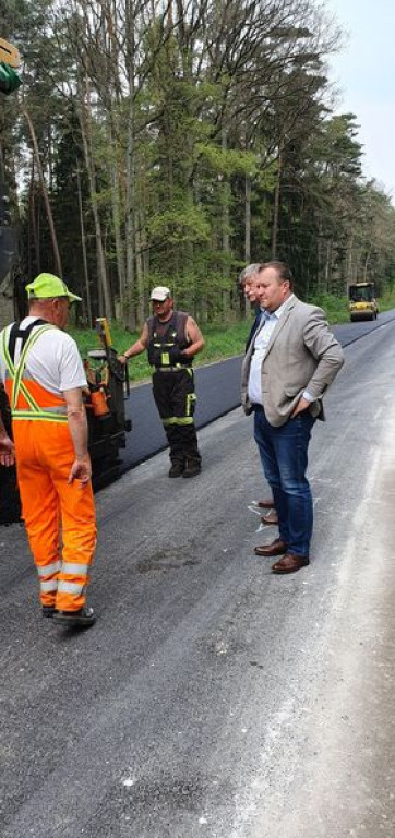 Trwa modernizacja drogi Strzelno - Wójcin