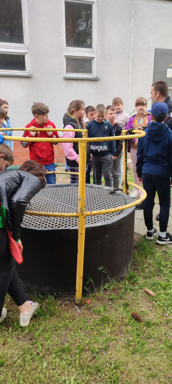 Wyjazd klasy trzeciej do Oczyszczalni Ścieków w Strzelnie Klasztornym