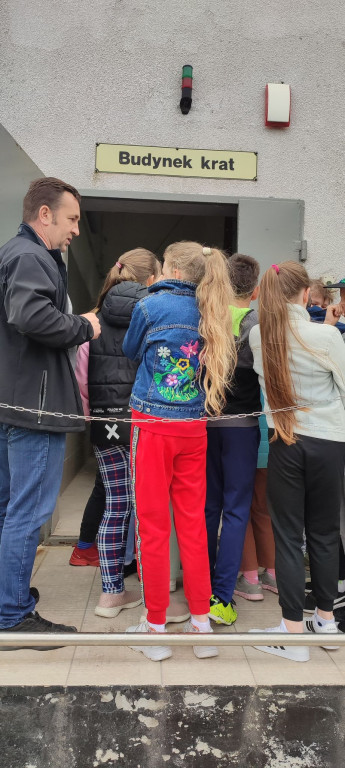Wyjazd klasy trzeciej do Oczyszczalni Ścieków w Strzelnie Klasztornym